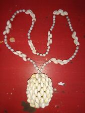 OLD BEAUTIFUL NECKLACE IN SHELL CORIS TAHITIAN ART 1980-1990