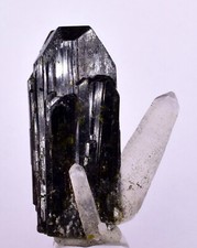 3.2cms PREMIUM EPIDOTE QUARTZ