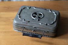 Antique Travel Heater Metal Foot Heater Stoker