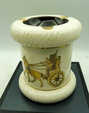 JOLI POT A TABAC CENDRIER