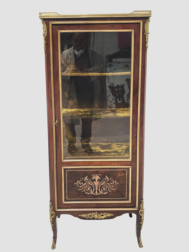 élégante vitrine style - élégante, de