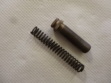 Vis et ressort pression pied