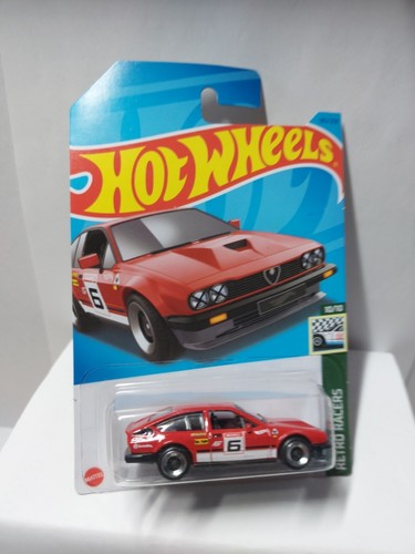 Hot wheels alfa - hot, 🇨🇵