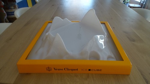 Champagne veuve clicquot - clicquot, plv