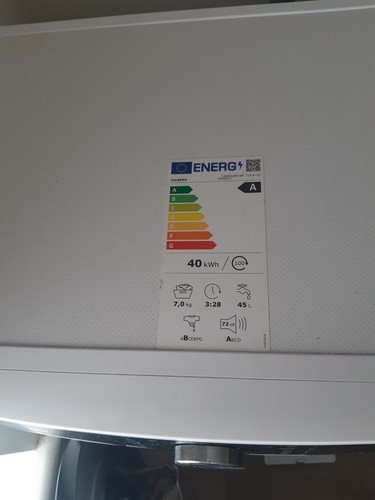 Machine laver linge - à,