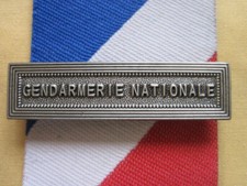Agrafe  GENDARMERIE NATIONALE