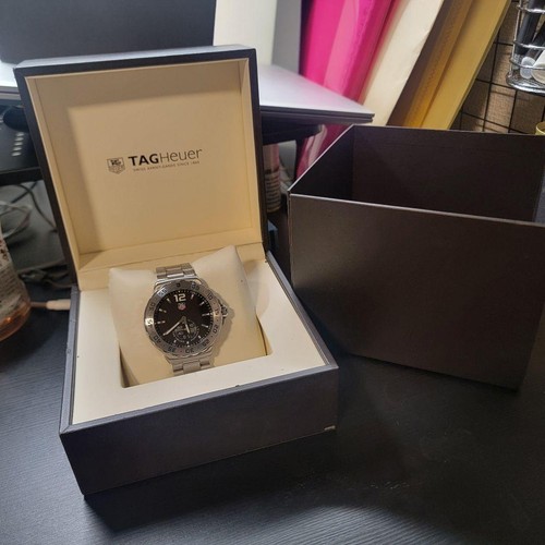 Montre quartz tag - à,