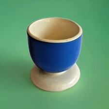 coquetier en porcelaine