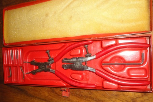 Boite facom pince circlips 470 - pince,