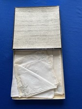 5 mouchoirs vintage neufs