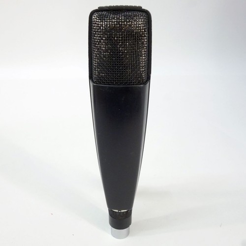 Utilisé test du microphone - [utilisÉ],