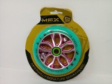 MFX RWILLY Madd Gear Signature 120mm Wheel (item no:204-978) Colour: Teal & Pink