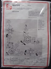 § ancien kit 3 SUISSES nappe