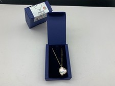 Collier Swarovski 1062706 38 cm. Couleur dorée. Produit neuf