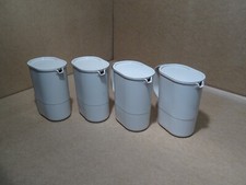 4 pichets eau/lait/jus de fruits Tupperware avec couvercles années 1970