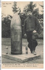 ARNP3-0170-MILITAIRE - la grande guerre 1914-1915 - obus allemand de 420 mm