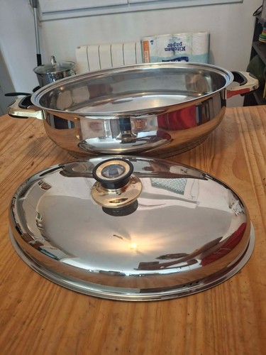 Cocotte ovale inox - , 18-10