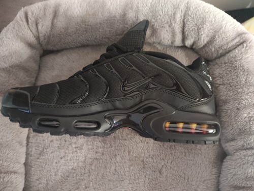 Nike full black 41 - tn,