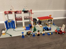 Vintage 1988 LEGO Metro Park & Service Tower (6394). Nearly complete. See descr.