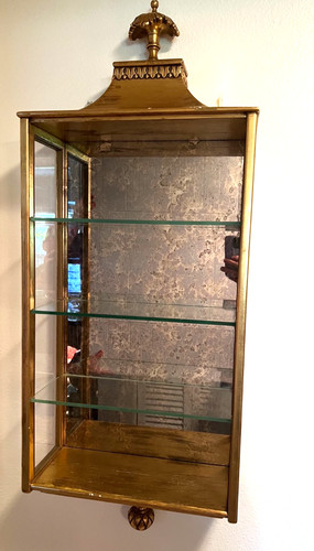 Vtg gold gilt - gold, vitrine