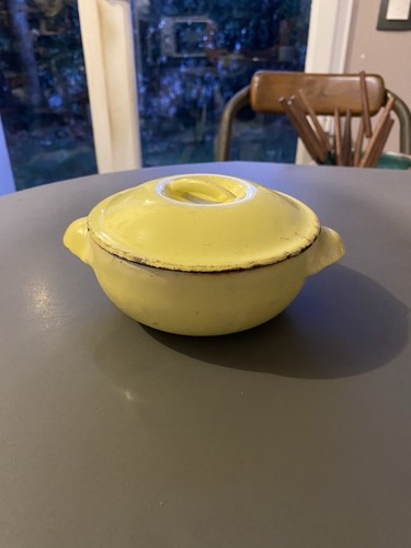 Ancienne mini cocotte - , le