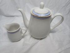 Beautiful Royal Doulton Regency Gold Tea Pot and Creamer Set in Great condition