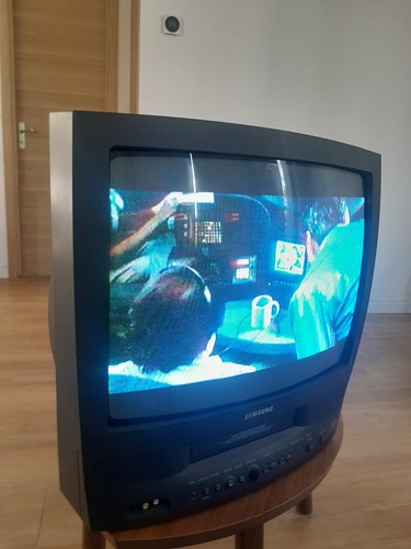 Téléviseur cathodique - téléviseur, tv