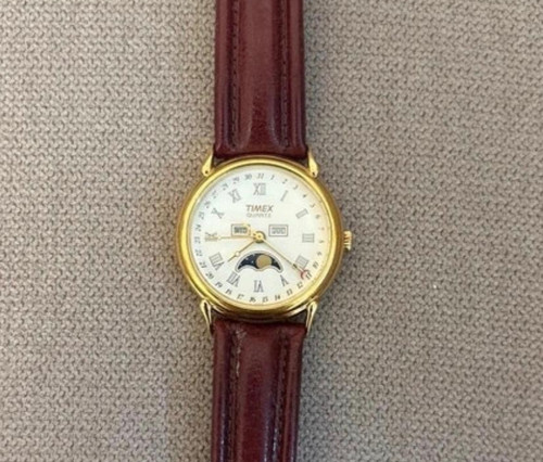 Montre timex vintage - montre,