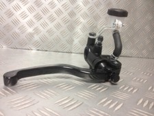 MAITRE CYLINDRE DE FREIN AVANT