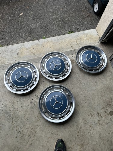 Lot enjoliveurs mercedes - de,