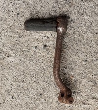 * kick pedale de démarrage