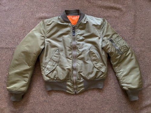 Vintage 90s alpha industries - 90s,