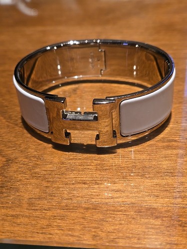 Authentic hermès clic - hermès, gm