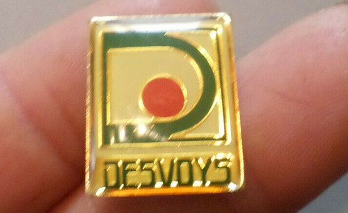 Pin broche badge desvoys - s,