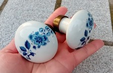 2 anciennes poignées boutons de porte porcelaine laiton fleur LIMOGES, d=5,2 cm