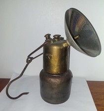 LAMPE DE MINEUR A CARBURE