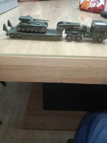 Vehicule miniatures dinky - vehicule,