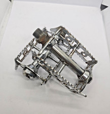 Pédales Lyotard 460 français