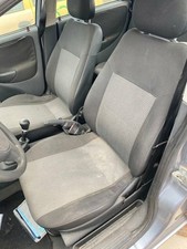 siége avant gauche OPEL CORSA C 2000 1009196