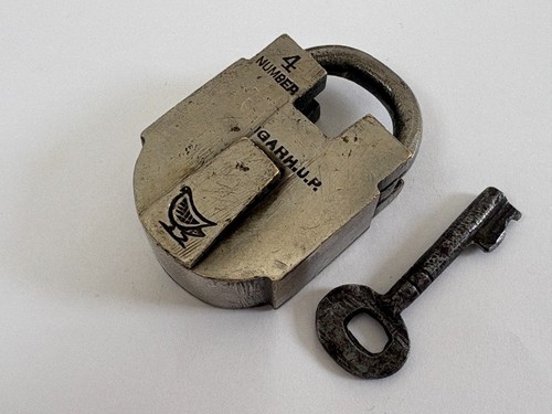 Ancien cadenas laiton - ancien,