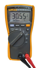 FLUKE 114 TRUE RMS MULTIMETRE