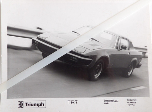 Photo presse triumph - photo, tr7