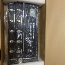 LINE 6 POD X3 Live Multi-Effects Guitar Pedalboard Tested With AC Adapter