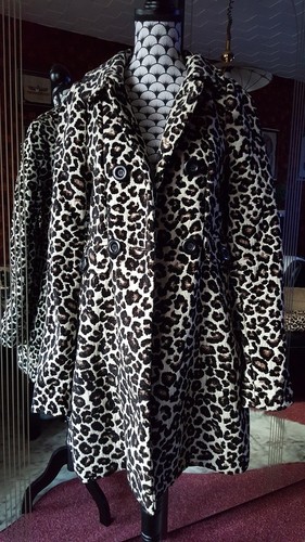 Manteau léopard style