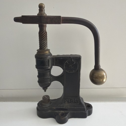 Ancienne presse riveter - presse,