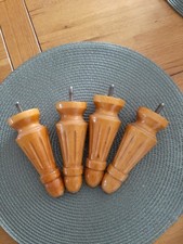 4 anciens Pieds de lit en bois