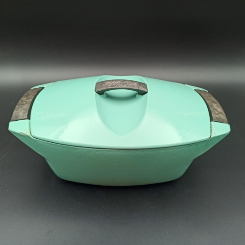 Creuset cocotte en fonte - -,