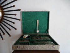 Ménagere métal argenté