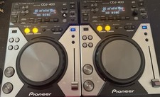 Pair of Pioneer CDJ-400 Digital DJ USB MP3 CD Player Deck Turntable Used Tested