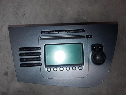 1p1035186bn87 radio seat - , radio/cd